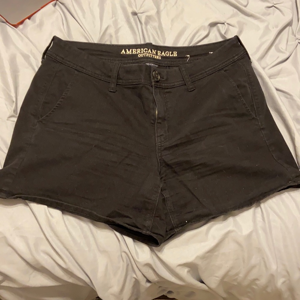 Size 10 black AE Outfitters shorts